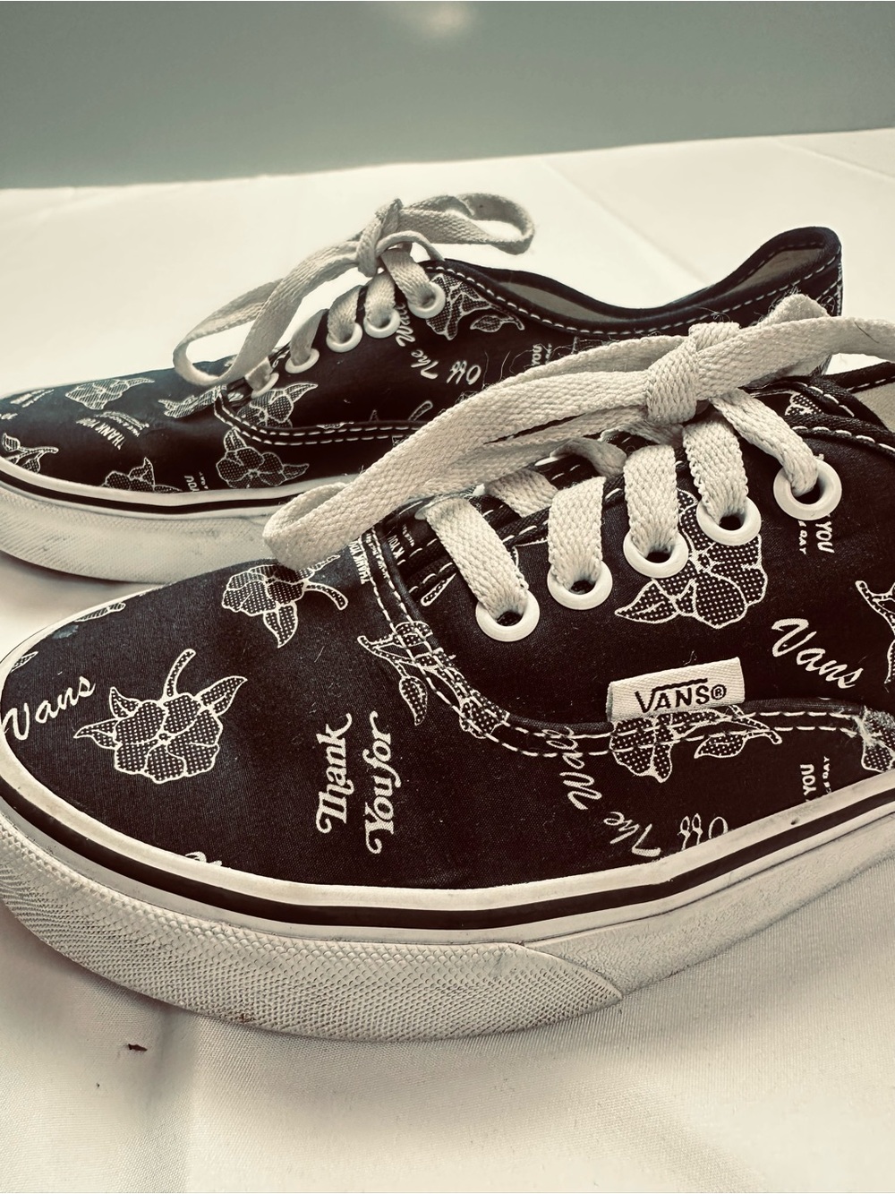 Vans Graphic Print Sneakers | Y2K Indie Skater Doodle Floral Shoes Sz 7 - Picture 4 of 9
